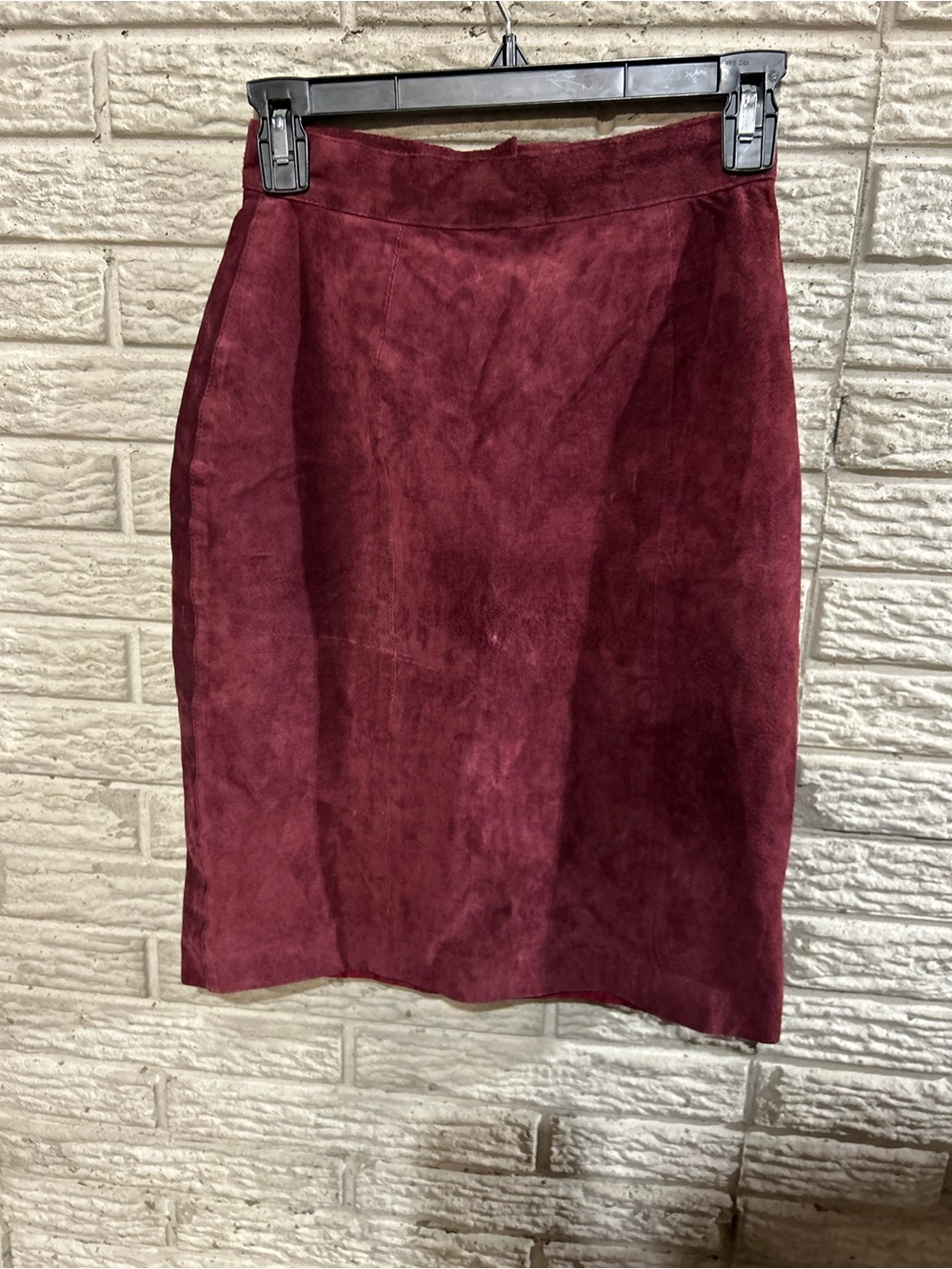 Vintage Women’s Genuine Leather Pencil Skirt - Burgundy Zipper and Snap Size 3